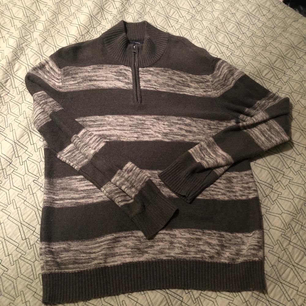 American Rag pullover sweater